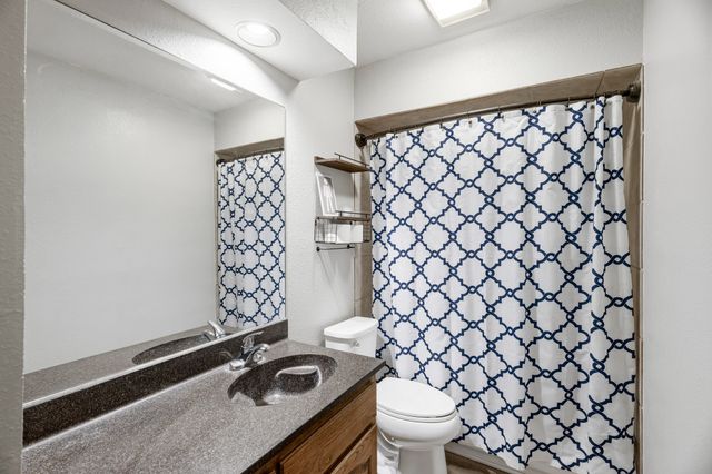 106 Mariah Drive, Weatherford, TX 76087