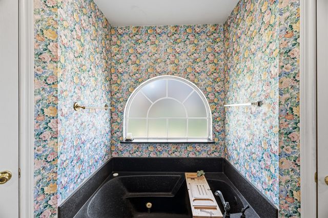 106 Mariah Drive, Weatherford, TX 76087