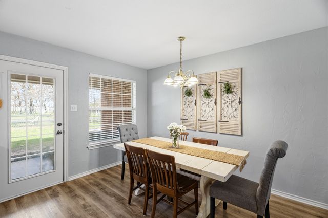 106 Mariah Drive, Weatherford, TX 76087