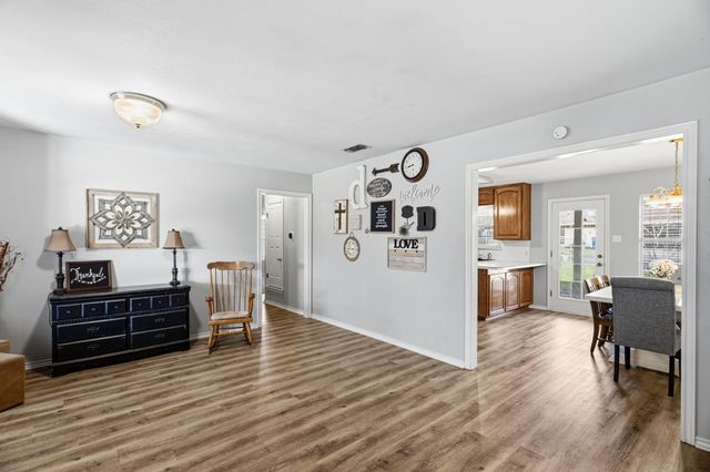 106 Mariah Drive, Weatherford, TX 76087