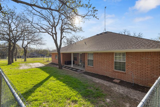 106 Mariah Drive, Weatherford, TX 76087