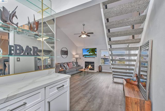 1516 Trawler St, Discovery Bay, CA 94505