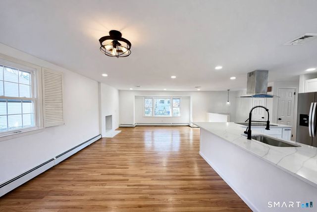 148 Hyde Road, West Hartford, CT 06117