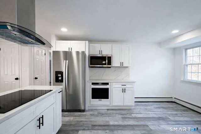 148 Hyde Road, West Hartford, CT 06117