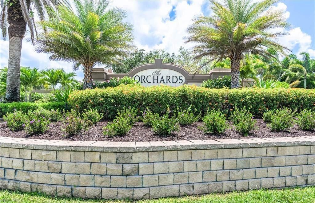 7822 Gardner Dr Unit 101, Naples, FL 34109