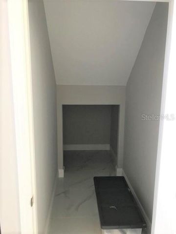 18044 JAVA ISLE DRIVE, Tampa, FL 33647