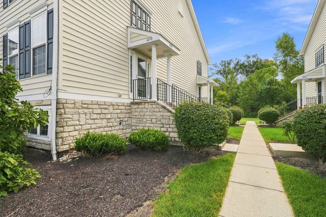 6058 Phar Lap Drive, 17, New Albany, OH 43054