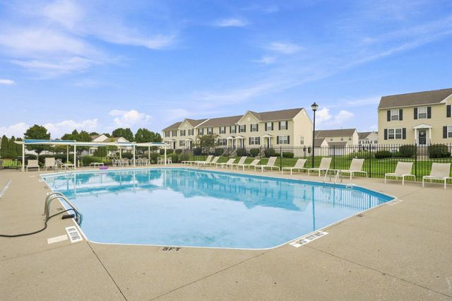 6058 Phar Lap Drive, 17, New Albany, OH 43054