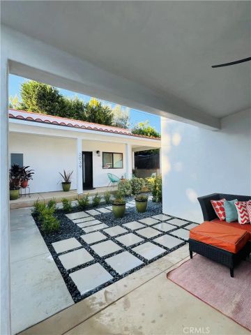 2039 Casa Grande, Pasadena, CA 91104
