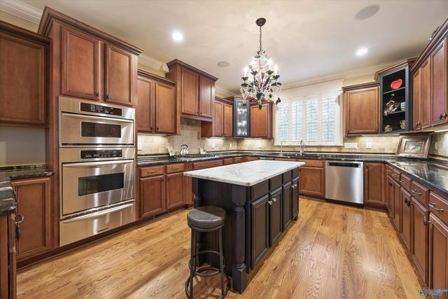 192 West Lake Circle, Madison, AL 35758