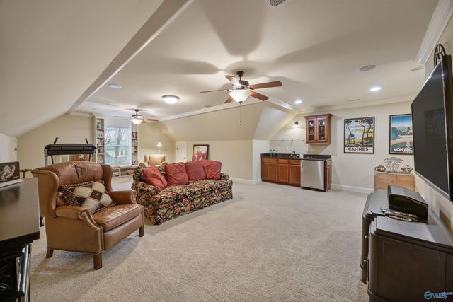 192 West Lake Circle, Madison, AL 35758