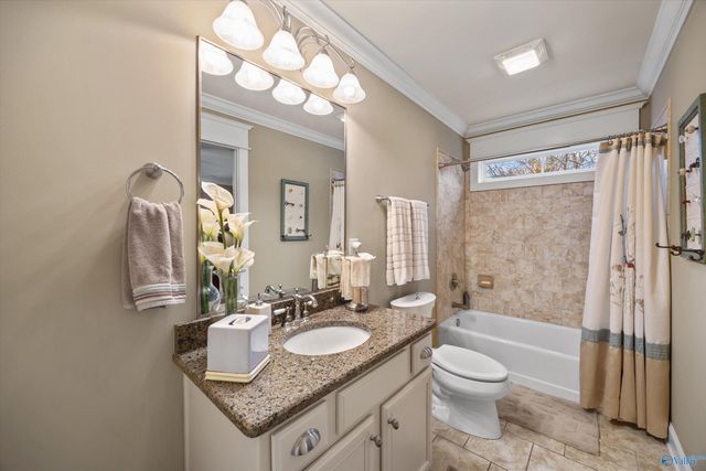 192 West Lake Circle, Madison, AL 35758