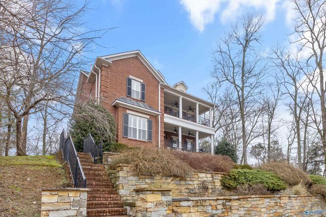 192 West Lake Circle, Madison, AL 35758