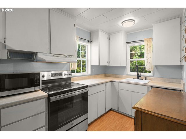 2946 E 1ST Ave, Camas, WA 98607