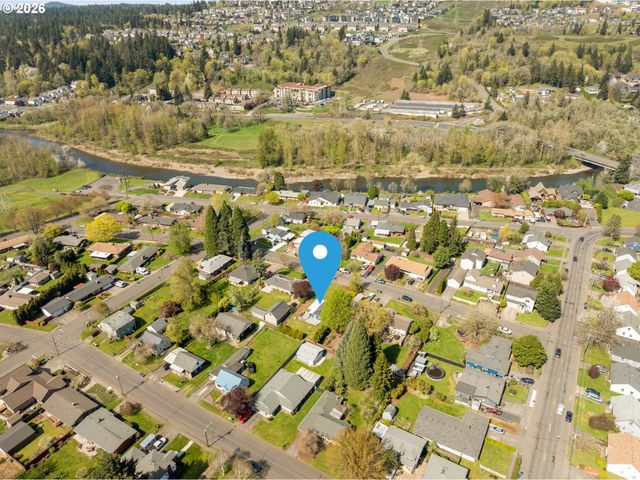 2946 E 1ST Ave, Camas, WA 98607