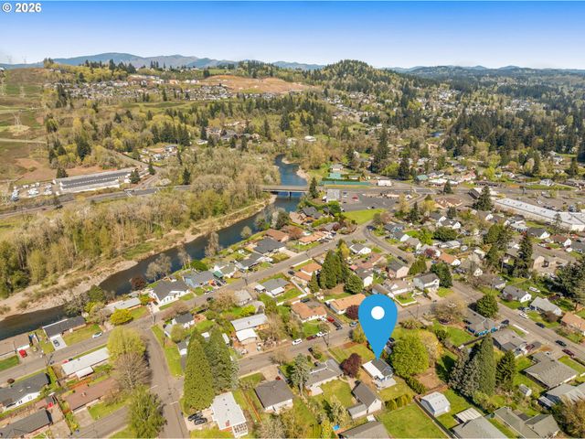 2946 E 1ST Ave, Camas, WA 98607