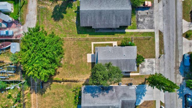 237 SW 11 Avenue, Delray Beach, FL 33444