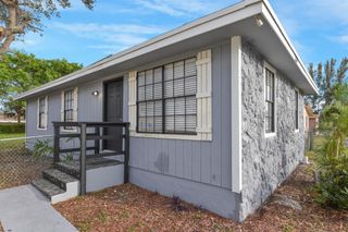 237 SW 11 Avenue, Delray Beach, FL 33444
