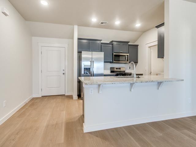 1606 Highland Loop, Guthrie, OK 73044