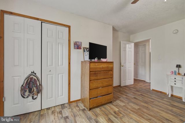 272 WILLOW LN, Mount Jackson, VA 22842