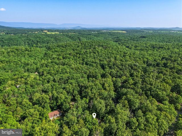 272 WILLOW LN, Mount Jackson, VA 22842