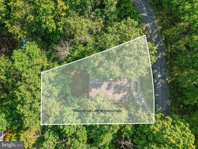 272 WILLOW LN, Mount Jackson, VA 22842
