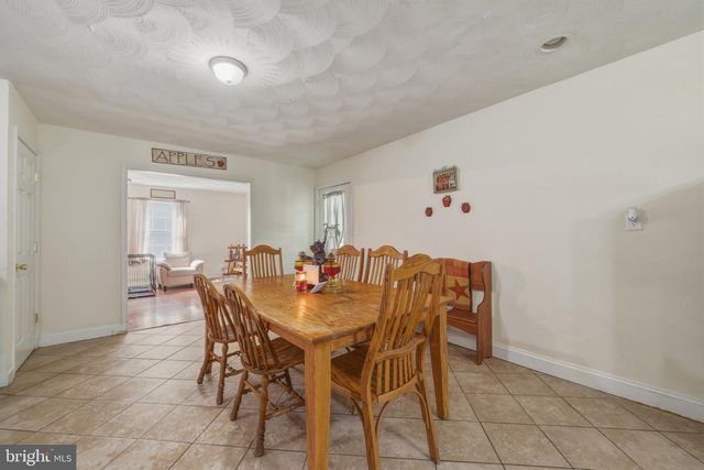 272 WILLOW LN, Mount Jackson, VA 22842