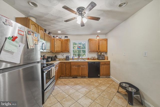 272 WILLOW LN, Mount Jackson, VA 22842