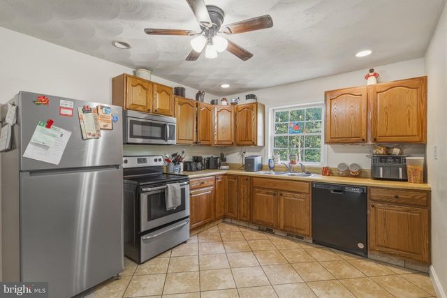 272 WILLOW LN, Mount Jackson, VA 22842