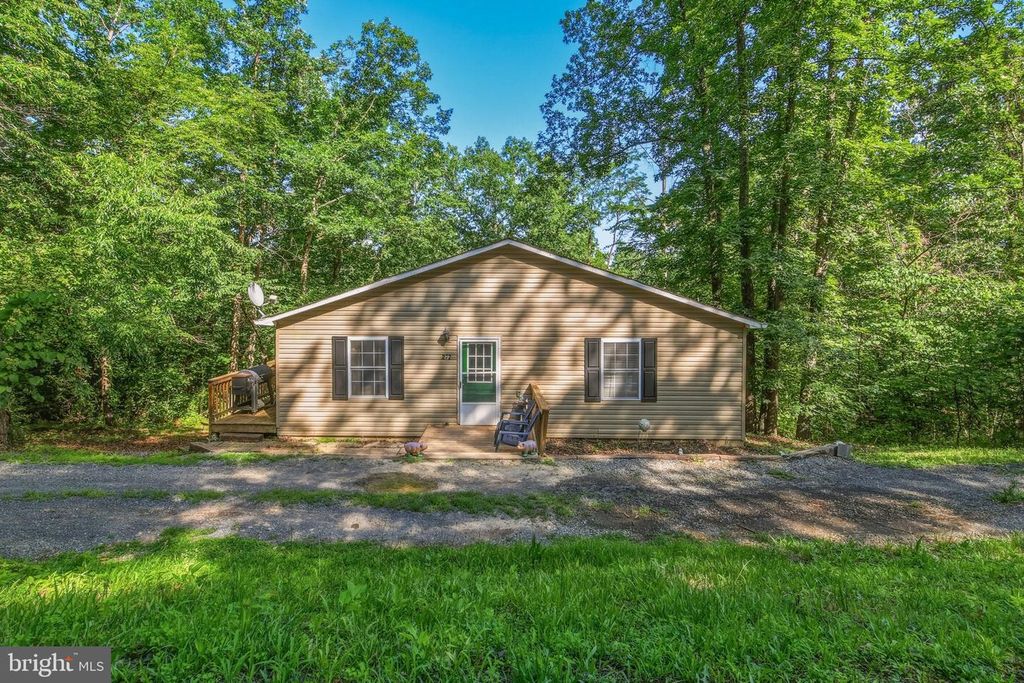 272 WILLOW LN, Mount Jackson, VA 22842