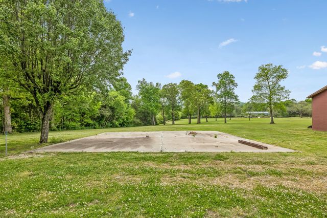 494 Eastover Rd, Lebanon, TN 37090