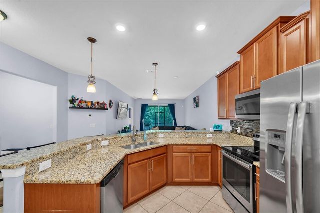 1511 TRAILWATER STREET, Ruskin, FL 33570