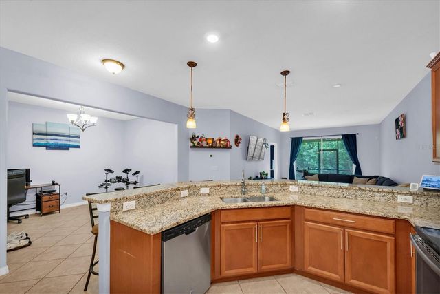 1511 TRAILWATER STREET, Ruskin, FL 33570