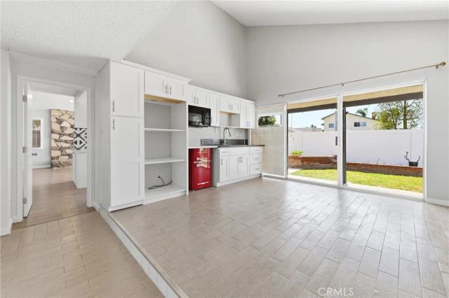 14672 Kimberly Circle, Tustin, CA 92780