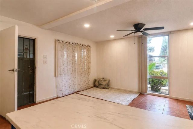 3365 SANTA FE Avenue 21, Long Beach, CA 90810