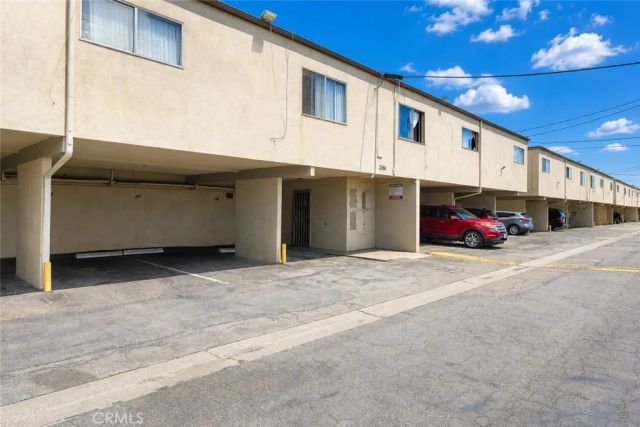 3365 SANTA FE Avenue 21, Long Beach, CA 90810