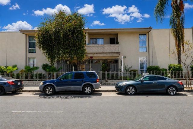 3365 SANTA FE Avenue 21, Long Beach, CA 90810