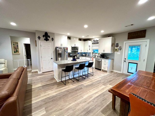 929 GRAND Avenue, Haskell, AR 72015