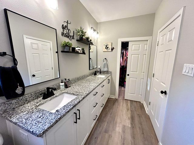 929 GRAND Avenue, Haskell, AR 72015