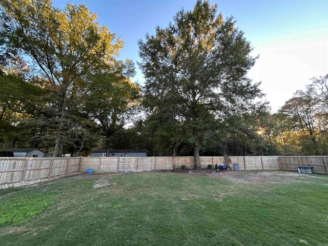 929 GRAND Avenue, Haskell, AR 72015