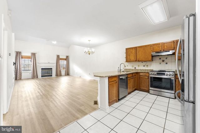 34 DEGAS CIR, Wilmington, DE 19808