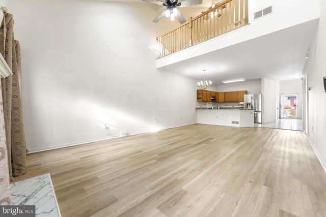 34 DEGAS CIR, Wilmington, DE 19808