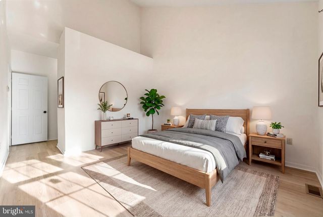 34 DEGAS CIR, Wilmington, DE 19808