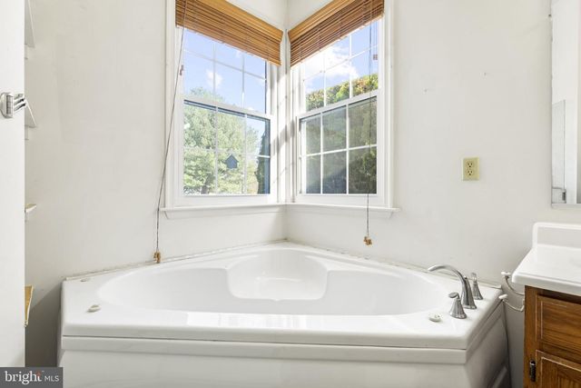 34 DEGAS CIR, Wilmington, DE 19808