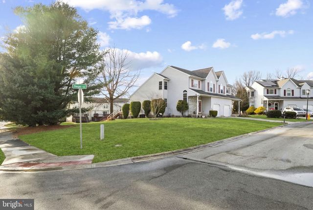 34 DEGAS CIR, Wilmington, DE 19808