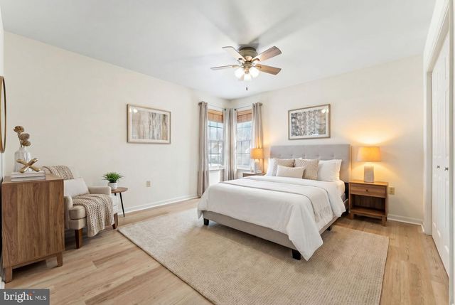 34 DEGAS CIR, Wilmington, DE 19808