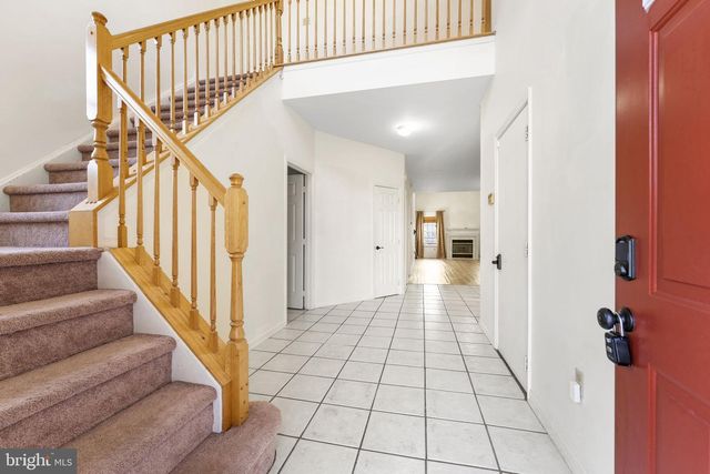 34 DEGAS CIR, Wilmington, DE 19808