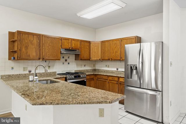 34 DEGAS CIR, Wilmington, DE 19808