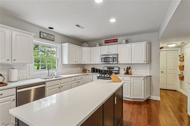 3 Wenden Court, Bratenahl, OH 44108