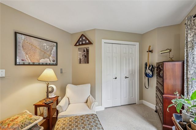 3 Wenden Court, Bratenahl, OH 44108
